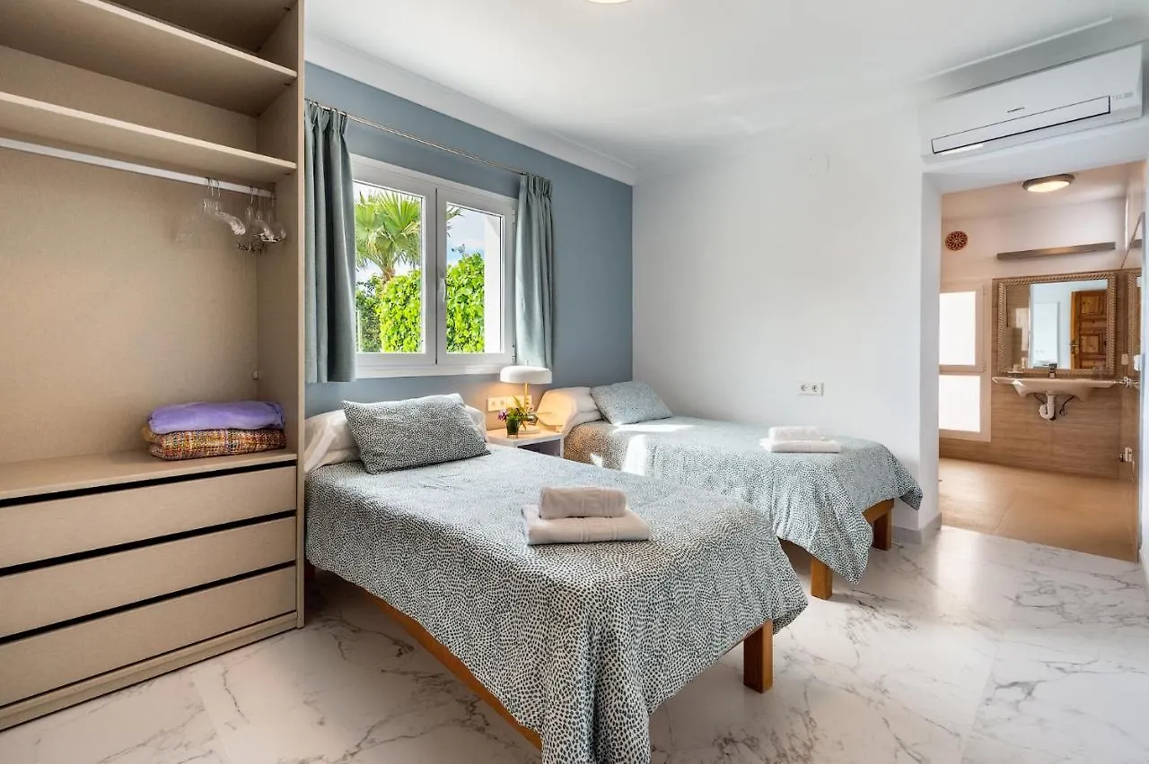 Villa Can Joan I - Fantastic Sunset Views And Family Friendly - Sant Antoni de Portmany